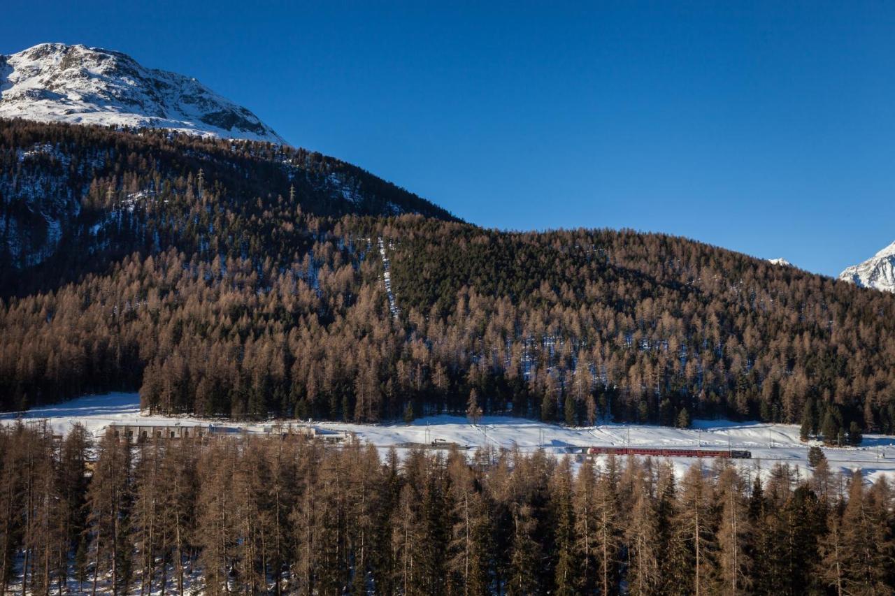 Schloss Hotel & Spa Pontresina Exterior photo